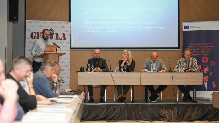 Konferencija SEMPER-a o digitalnim pravima: Zajednička poruka o potrebi jačanja zaštite novinara i aktivista u online prostoru