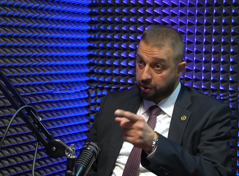 Želimir Nešković u BUKA podcastu: SNSD će usvojiti budžet BiH, u Federaciji su oduševljeni Anom Trišić Babić