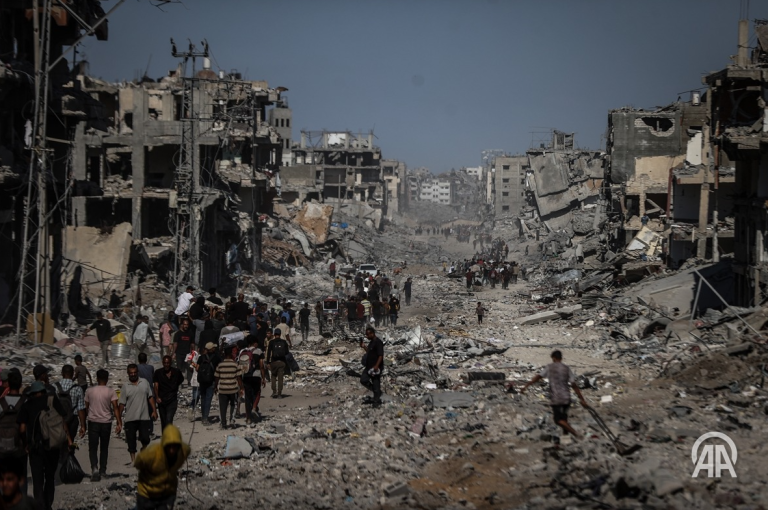 Šta tačno slavi taj izgladnjeli, polumrtvi svijet? Gaza je Rivijera smrti. Novi rat dolazi