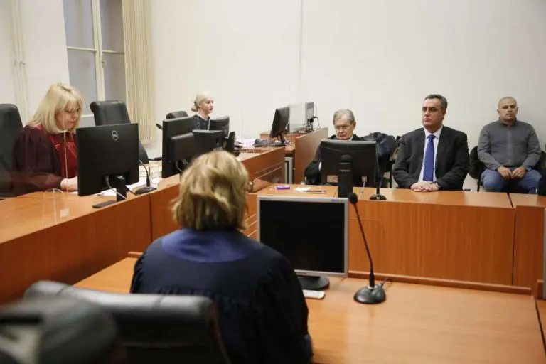 Asim Sarajlić i drugi oslobođeni optužbi za trgovinu uticajem