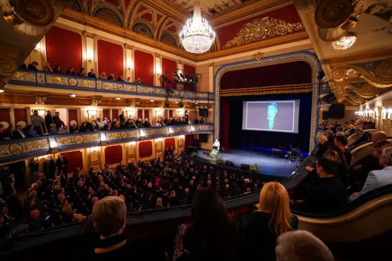 Komemoracija Halidu Bešliću: Bio je glas naroda i duša Bosne