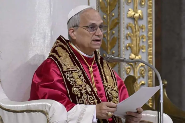 Papa za svoje prvo međunarodno putovanje odabrao dvije većinski muslimanske zemlje