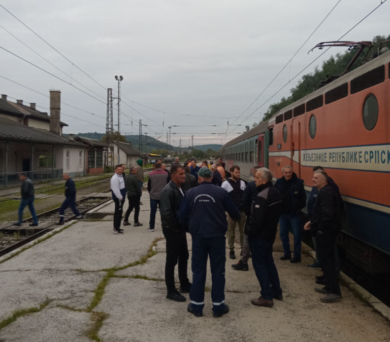 Bez plata nema vožnje – “Meni i kolegama još nije došla poruka iz banke”