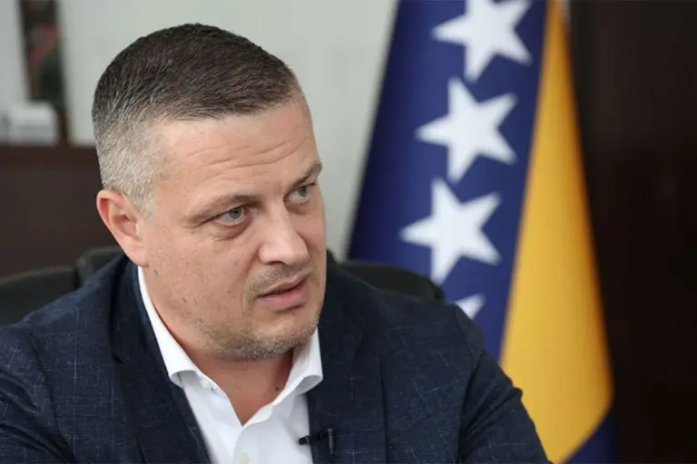 Izvršen pretres kancelarije ministra Mijatovića