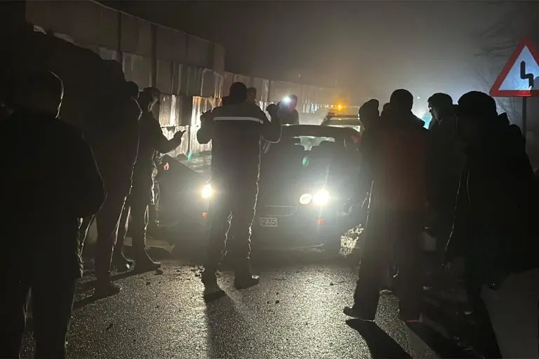 Saobraćaj potpuno obustavljen: Ogroman odron kod Karaule blokirao magistralu Tuzla–Sarajevo (VIDEO)