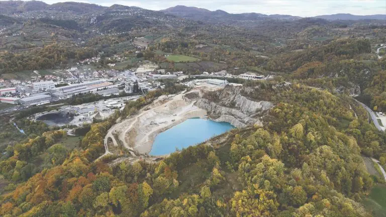Skriveni biser usred kamenoloma: Jezero u Srebreniku čeka svoju turističku budućnost