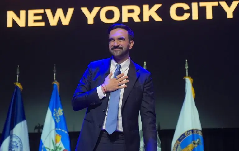 Kolika je imovina novog gradonačelnika New Yorka i koliko će zarađivati?