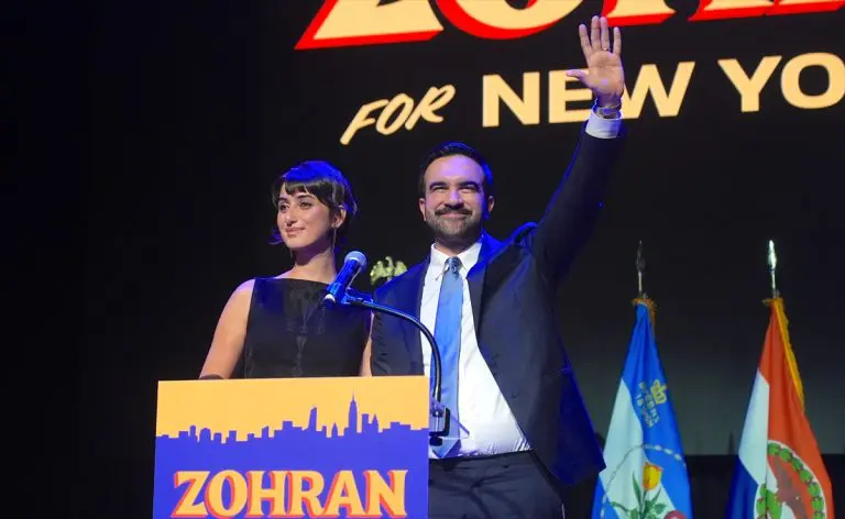 Od potpune anonimnosti do prvog čovjeka Njujorka: Šta sve treba da znate o Zohranu Mamdaniju