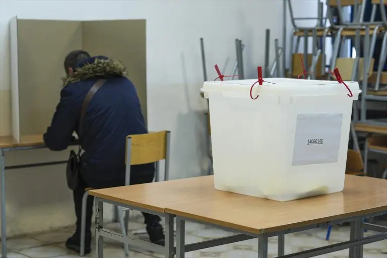 “95% izlaznost?! Poništavali smo izbore zbog 3.000 falsifikovanih potpisa…”