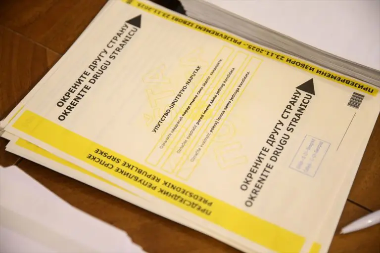 “Mi nemamo slobodne ni poštene izbore. Bilo je slučajeva da su mrtvi “zaista” glasali…”