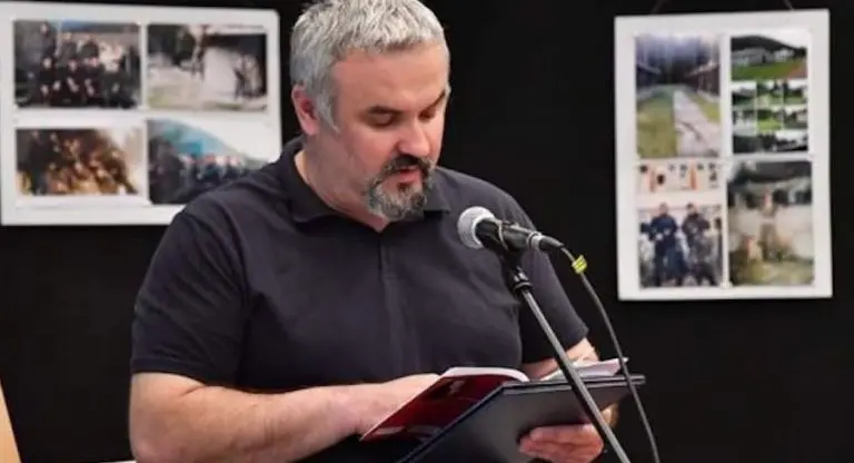 Pisac i izdavač Dejan Spasojević za BUKU: “Satira je skrajnuta, ljudi ne vole kada ih neko kritikuje”