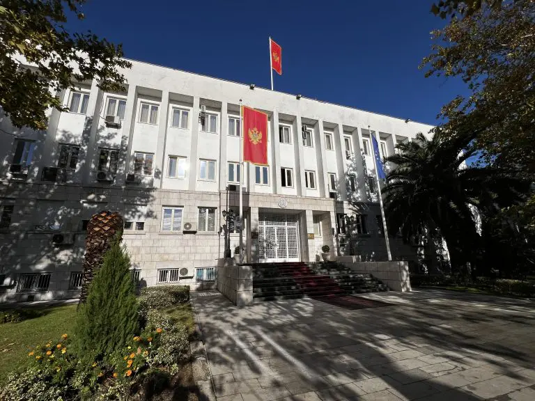 POOŠTRAVAJU ULAZAK: Boravak bez viza samo do 30 dana