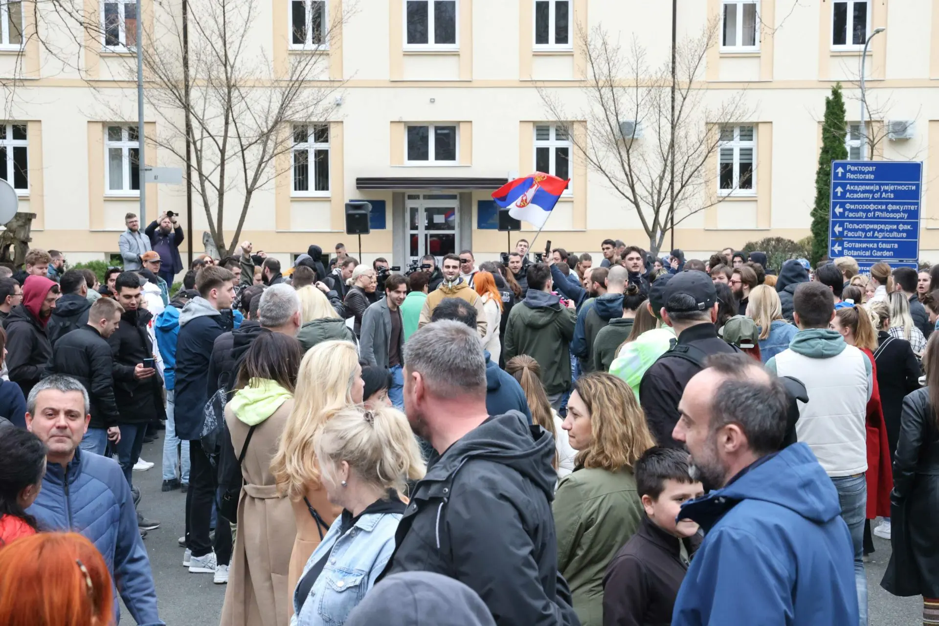 Kampus-podrska-studentima-iz-Srbije-7-scaled