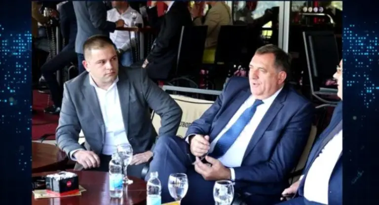 “Odakle ti sinko 42 miliona? Reci mi šta si to radio, pa da se svi okrenemo tome?”