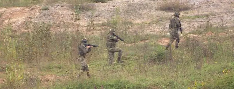 Dvojno državljanstvo može postati kazna: Hoće li mladići iz BiH u zatvor ako služe vojsku u Hrvatskoj?