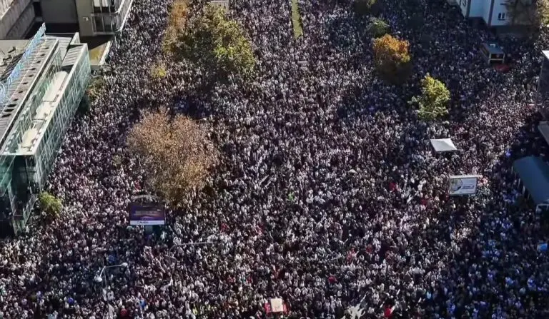 MUP Srbije iznio procjenu o broju okupljenih u Novom Sadu