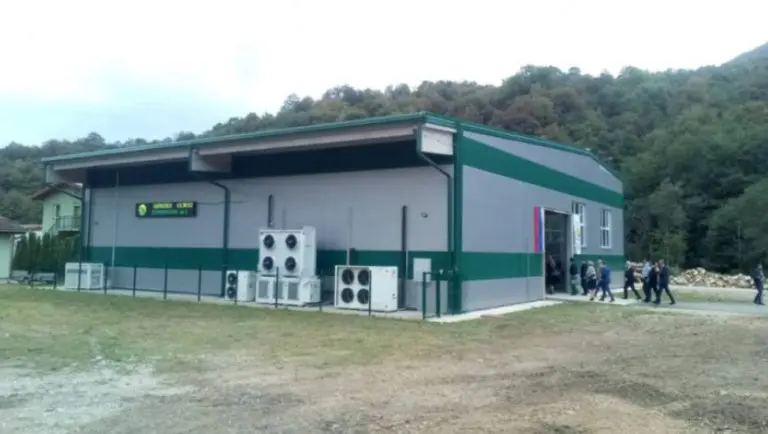 Još jedan biser iz “Šuma RS”: Uložili 900.000 KM u fabriku za preradu gljiva, koja nikad nije proradila