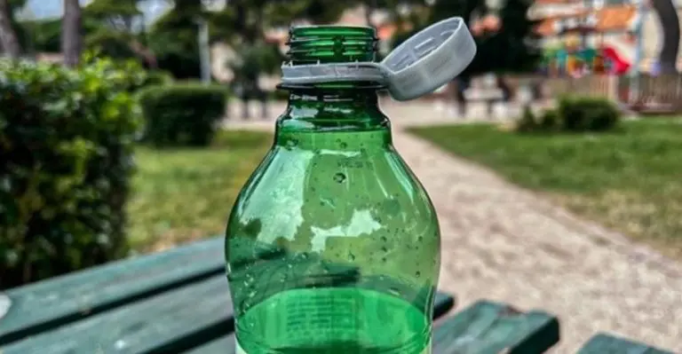 Prvo čepovi, sada boce: Uskoro nova promjena u trgovinama