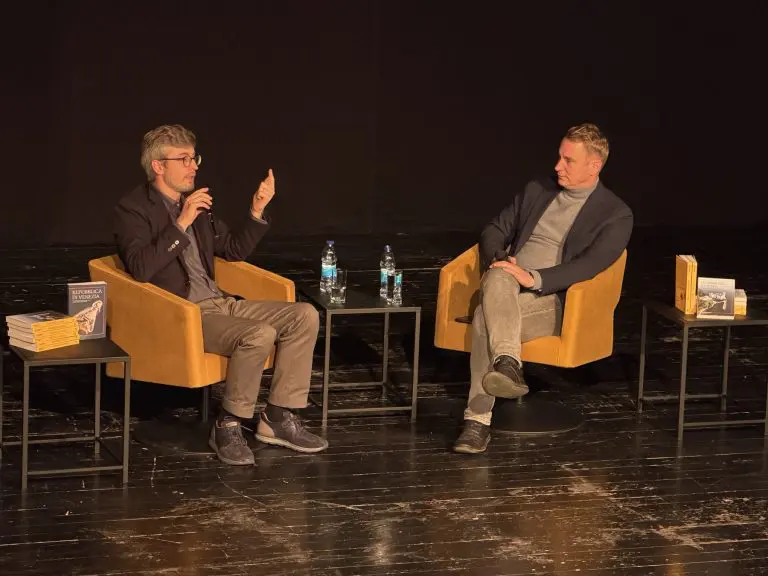 “Zemlje kojih više nema” nas uče da možemo živjeti u komplikovanim državama, sa više jezika, religija i naroda