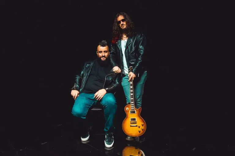 Banjalučki muzičari Moconja i Tica objavili emotivnu pjesmu “Prašina”