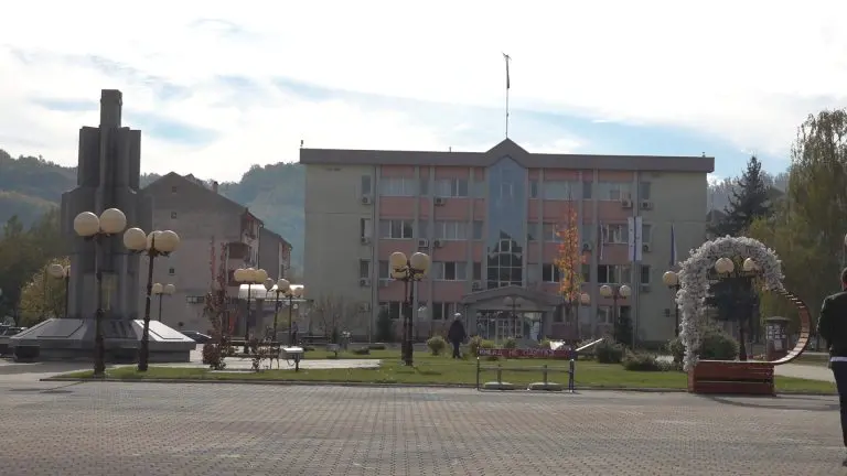 Ugljevik u hladnoj paralizi: Termoelektrana stoji, škole zatvorene