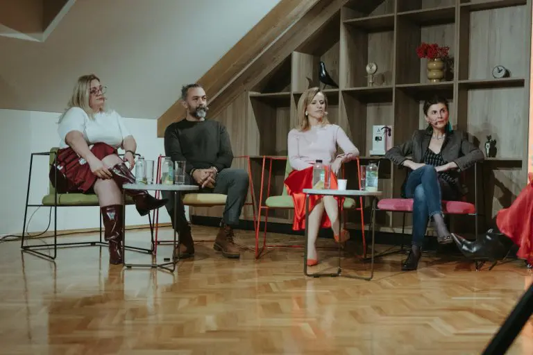 OFF DUTY DAY nastavio priču kroz OFF PRIČA panele: Prostor za drugačije razgovore o radu, životu i zajednici