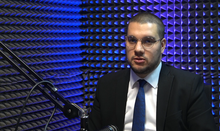 Đorđe Vučinić za BUKU: Mi imamo Predsjedništvo RS, a Ana Trišić Babić je “zadužila olovku”!