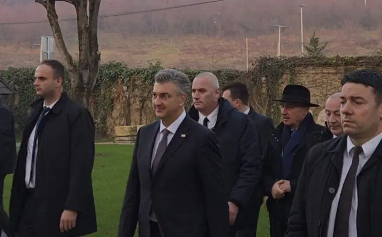Plenković objasnio kako je ušao preko neotvorenog novog graničnog prelaza