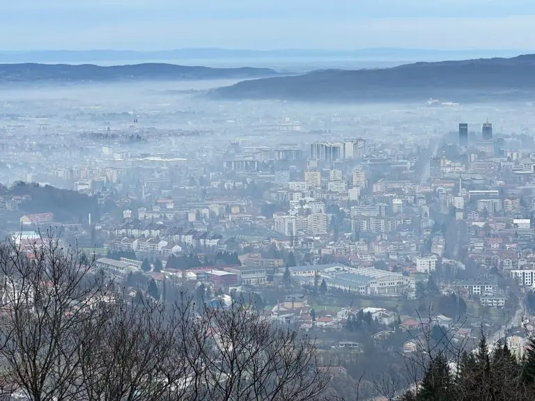 Aerozagađenje u Banjaluci je na broju 6: Vazduh je jako zagađen, ovo su preporuke za sve građane!