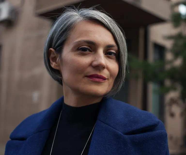 Objavljen „Lijek protiv melanholije“ Slađane Nine Perković – intimni i urnebesni portret savremene izmještenosti