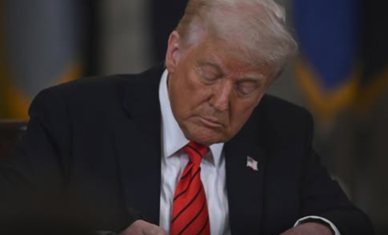 Novi šokantan potez Donalda Trumpa, Amerika se povlači…