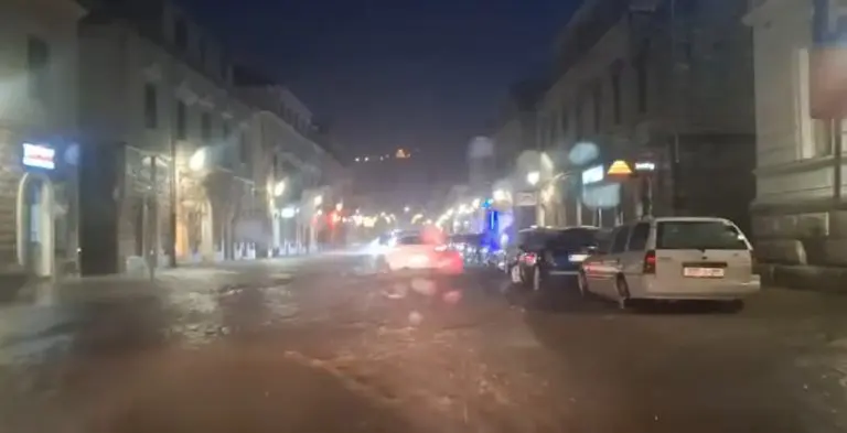 Potop u Trebinju: Potopljene ulice, padao i grad