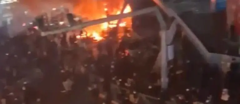 Protesti u Iranu eskaliraju: masovne demonstracije, haos u bolnicama i potpuna blokada interneta