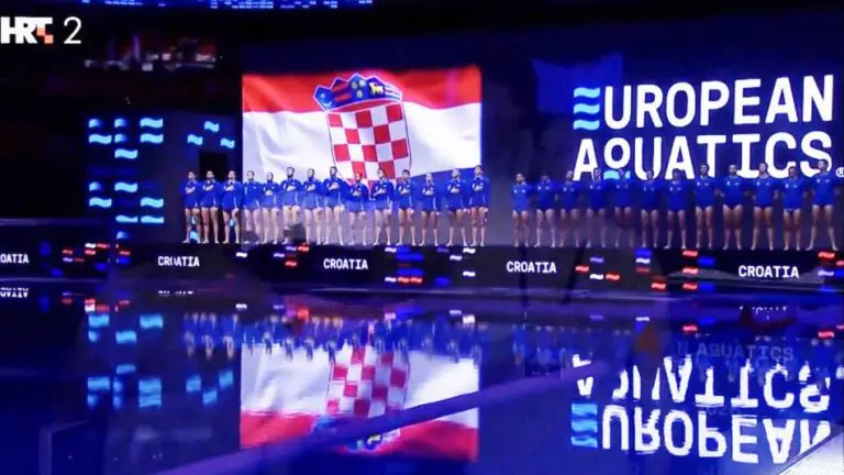 Hrvati u šoku zbog scene iz Arene: Poslije intoniranja hrvatske himne u Beogradu navijači su aplaudirali