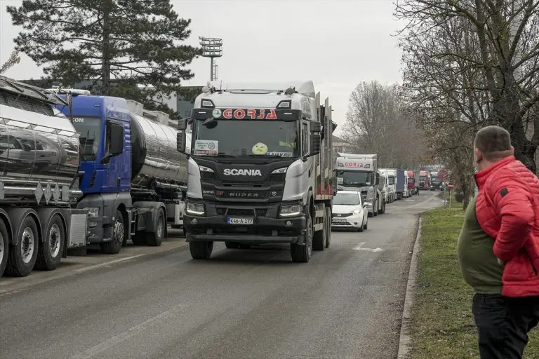 Granice blokirane, šteta već 17 miliona KM: Prevoznici poručuju – nema povlačenja