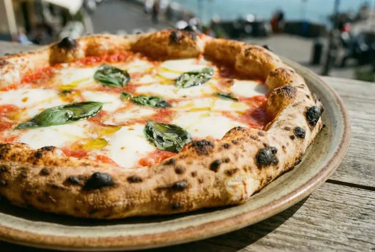 Ova je pizza pod zaštitom UNESCO-a. Znate li po čemu se zapravo razlikuje?