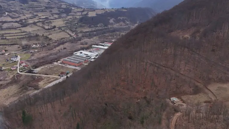 Centar za životnu sredinu tvrdi da su nastavljeni radovi u Jezeru UPRKOS ODLUCI SUDA