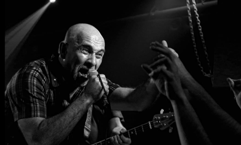 Golub kroz naslove pjesama Goblina govori o stanju u društvu: Nova deca iz komšiluka su najlepše iznenađenje