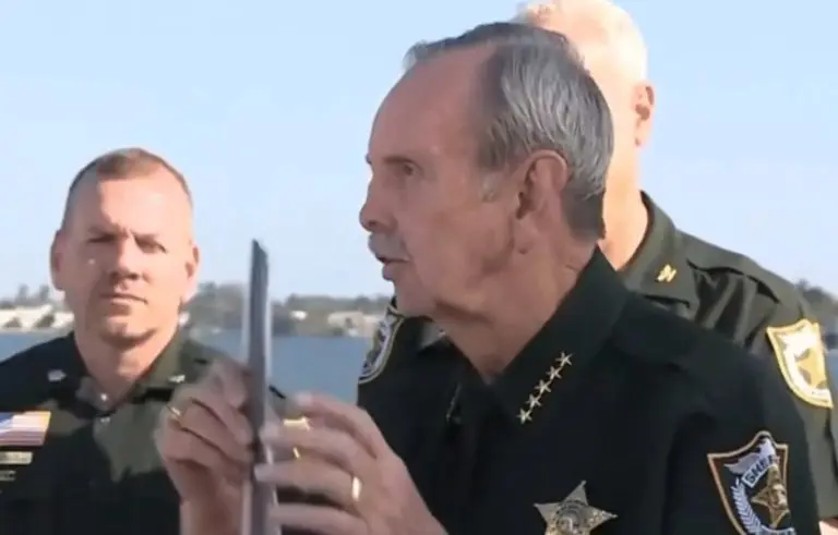 Objavljeno ko je naoružan upao na Trumpovo imanje