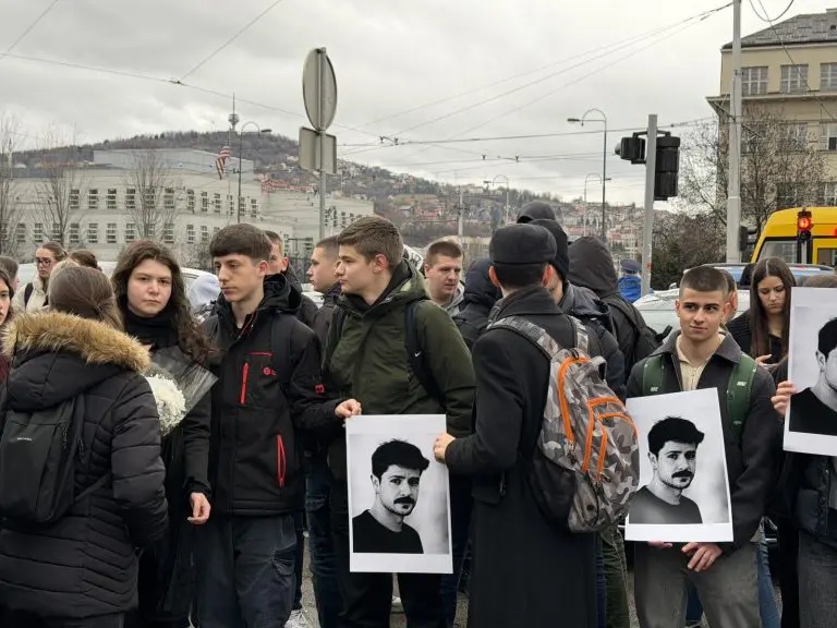 Prijatelj Erdoana Morankića pokrenuo inicijativu da se tramvajska stanica na kojoj je nastradao nazove po njemu