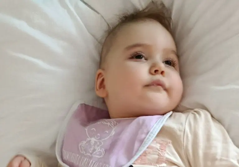 Pomozimo maloj Sofiji Dujlović da napravi prvi korak: Donirajte 2 KM pozivom na 17193