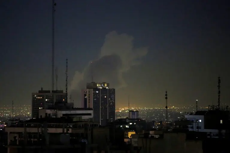 Osoblje bh. ambasade napustilo Iran: “Bili smo im teret i briga”