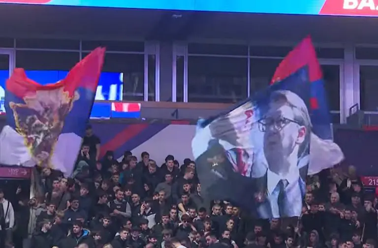 Dragan Todorović: Nesrećniče, pa ti plaćaš da ti se dođe na miting