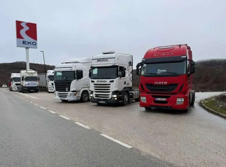 U komšiluku zabranjeni protesti prevoznika : Blokade bi ugrozile opskrbu i građane