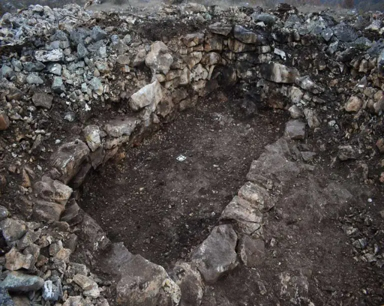 OTKRIĆE KOJE MIJENJA ISTORIJU? Arheolozi pronašli dragocjenosti stare 2.400 godina na trasi koridora Vc