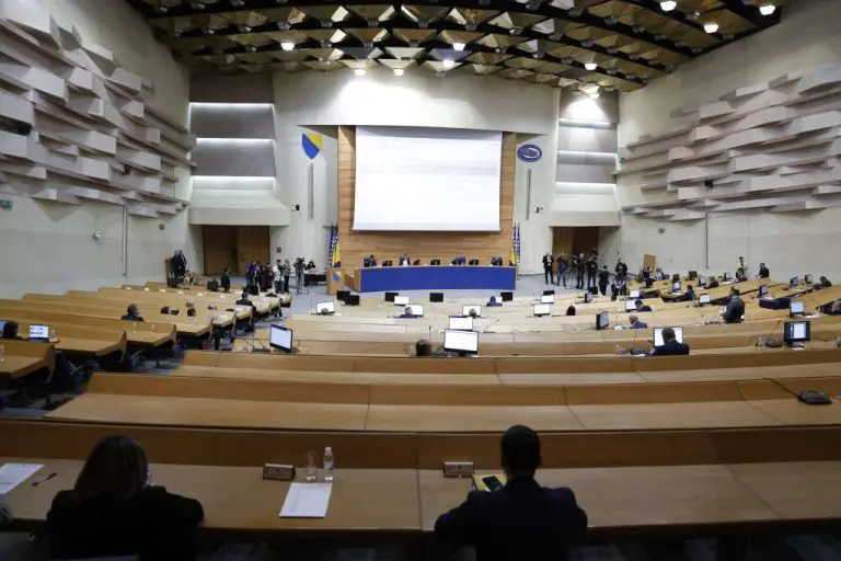 Burna rasprava u Parlamentu BiH o prijedlogu da se ukinu akcize na gorivo