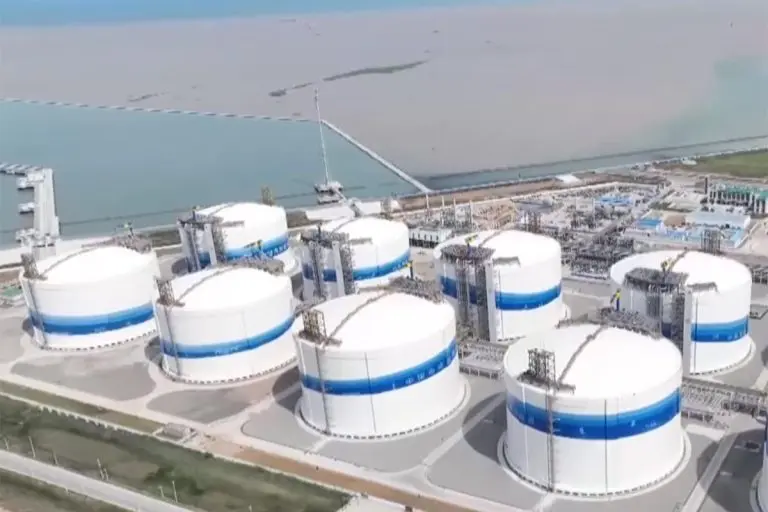 Gigantski rezervoari i tajna strategija: Kina preduhitrila energetsku krizu?