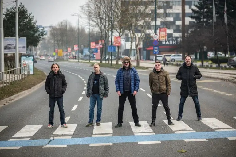 Bend Letu štuke objavio singl “Stvoreni od zvijezda”