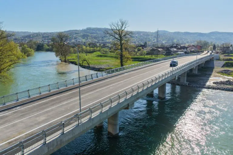 Bitka za zasluge: Čiji je most u Česmi ako su ga platili građani?