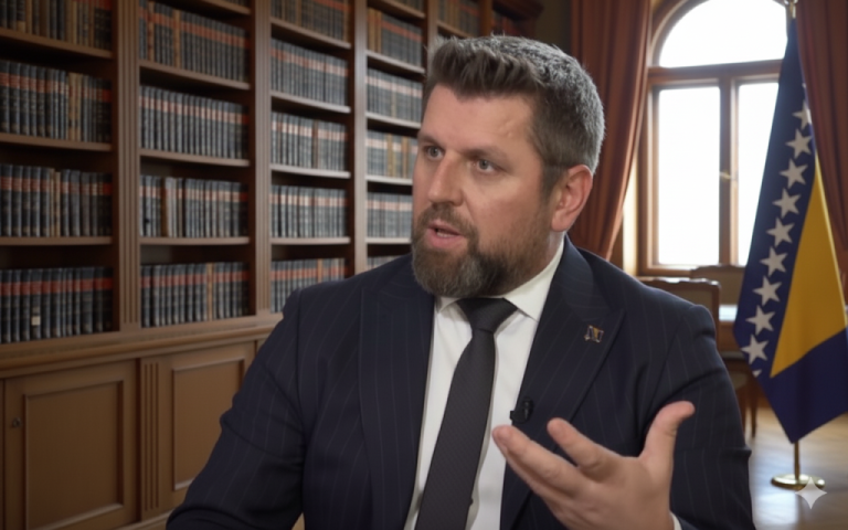 Duraković uputio NSRS zakon koji garantuje zastupljenost Bošnjaka, Hrvata i Ostalih
